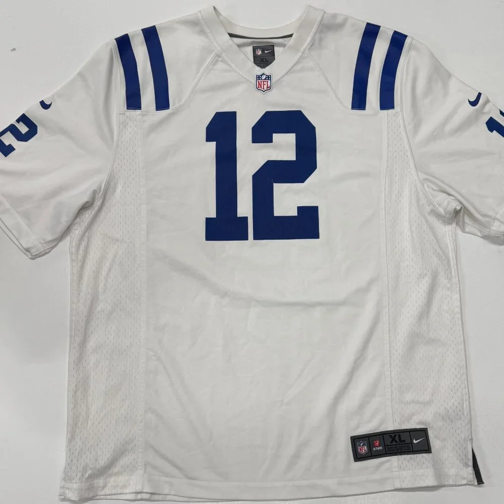 Nike andrew luck